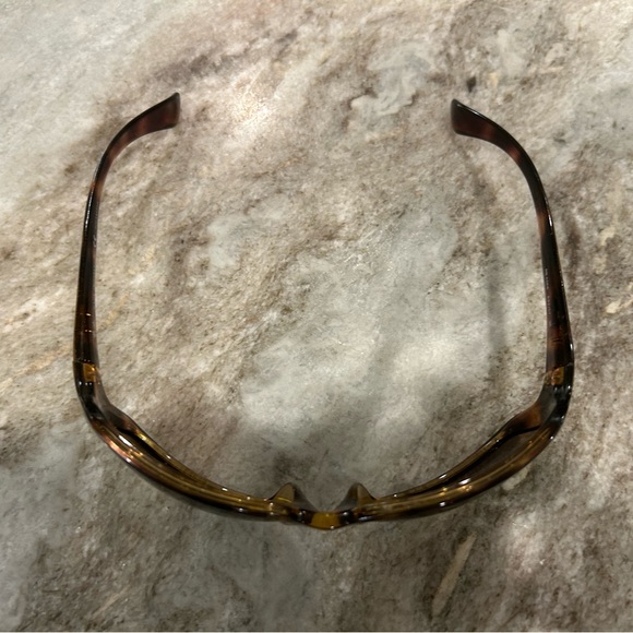 Ray-Ban Tortoise Shell Sunglasses - Picture 3 of 7